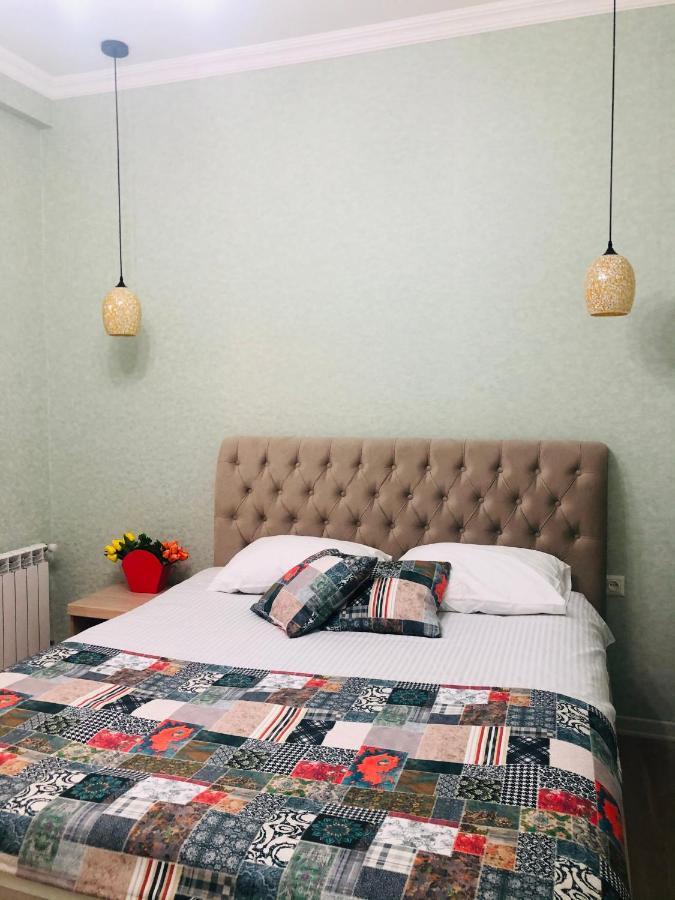 Wellconect Appartement Koetaisi Buitenkant foto