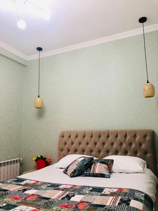Wellconect Appartement Koetaisi Buitenkant foto